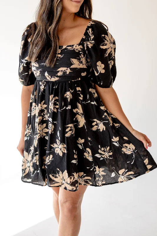 Mini dresses for rooftop nights -Kinsley Floral Mini Dress | Black