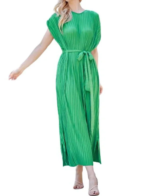 Midi dresses for fashion week -Plisse Midi Dress In Green