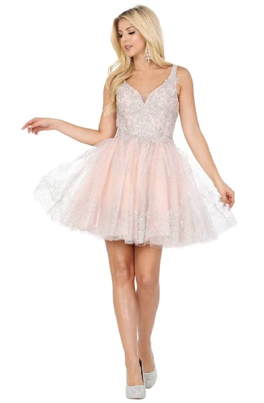 Dancing Queen - Lace Appliqued A-Line Cocktail Dress 3237